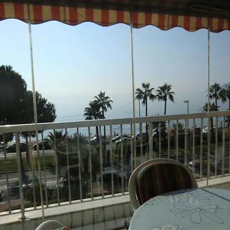Azur Vacances Apartman Cannes
